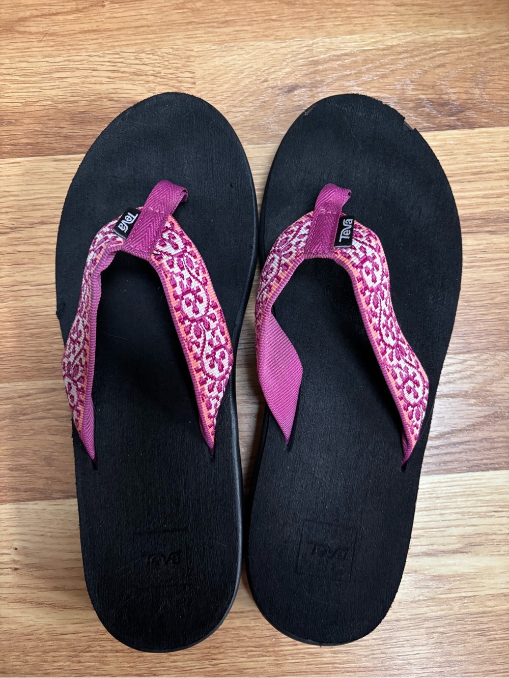 Teva Mush II 1019040 Women’s Flip Flops Pink Geometric Size 10